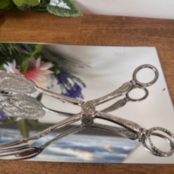 Vintage Silver Tone Cake Server and Ornate Pastry Tongs – Holiday Etched Christm - Picture 4 of 5